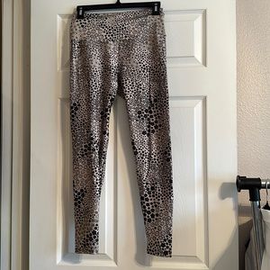 NEVER worn. GOLDSHEEP cream and black floral leggings